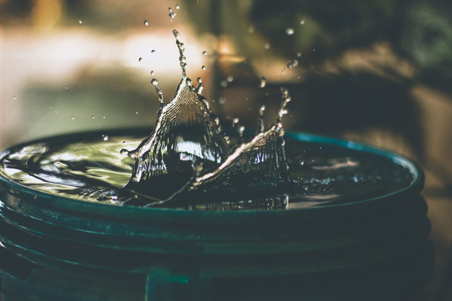 CR Plumbing: Moen Flo Smart Water Monitor Installation by CR Plumbing