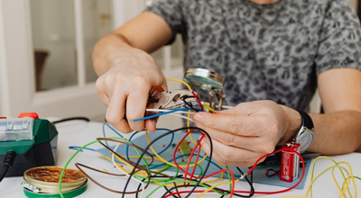 electrical repair and maintenance